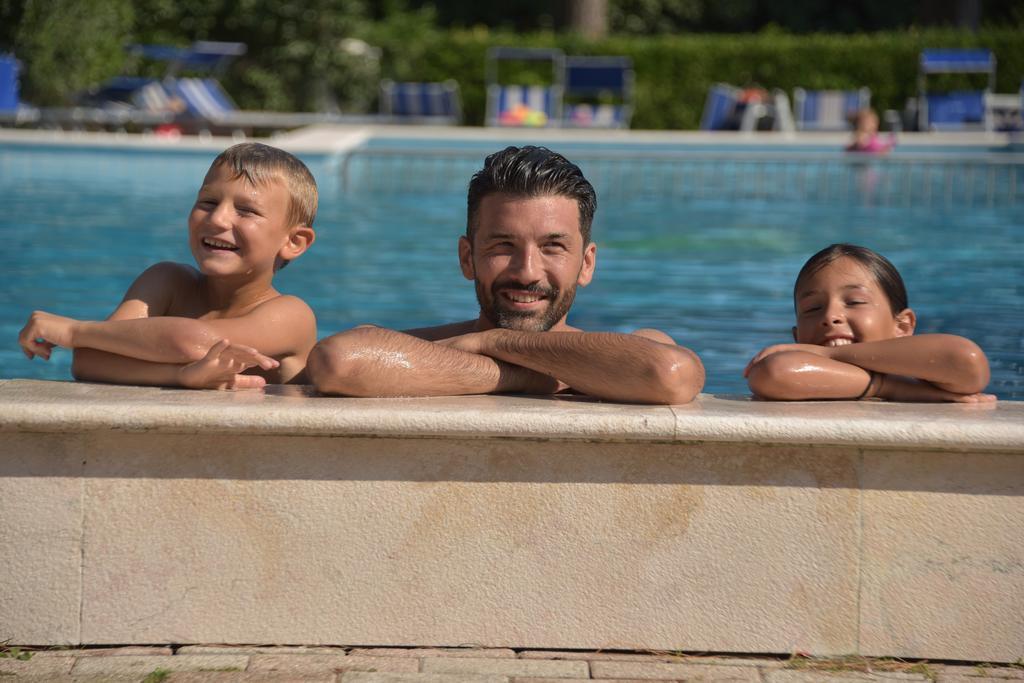 Apartaments Marina Del Cavallino ภายนอก รูปภาพ